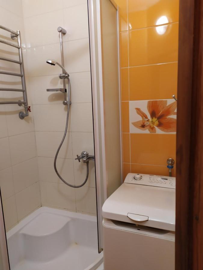 Three Bedroom Stepana Bandery Street Rivne Zewnętrze zdjęcie