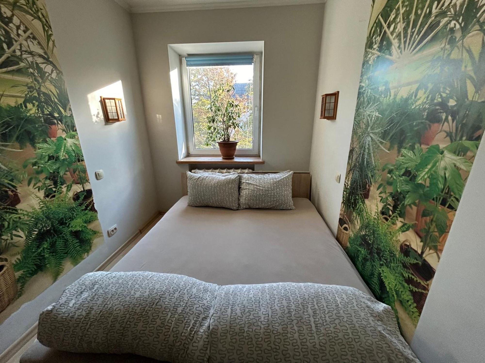 Three Bedroom Stepana Bandery Street Rivne Zewnętrze zdjęcie